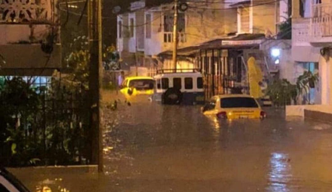 La Oficina para la Gestión del Riesgo reportó emergencias en más de 20 sectores de la ciudad