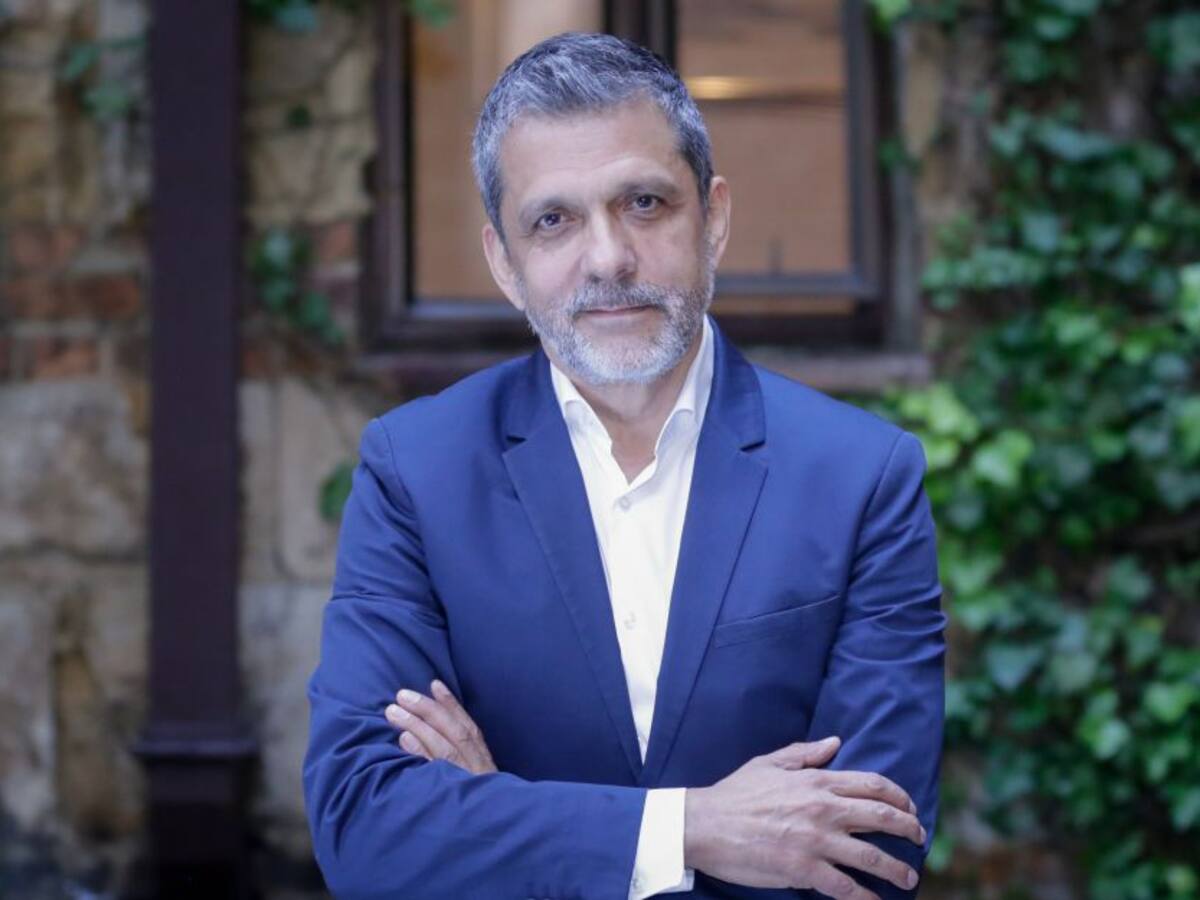 Orlando Ayala, el hombre que le habló al oído a Bill Gates