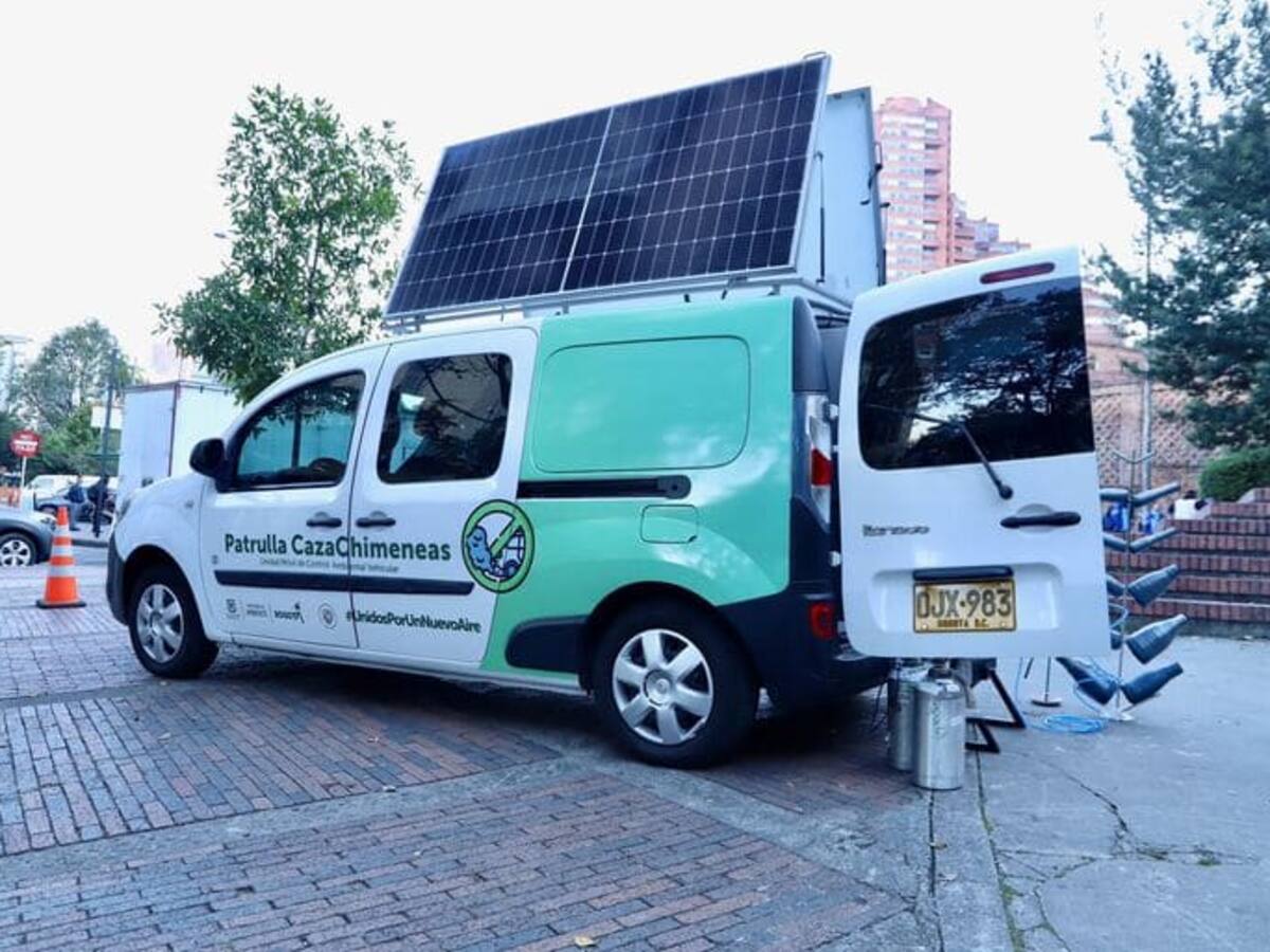 CazaChimeneas: estrategia para identificar los vehículos que más contaminan a Bogotá