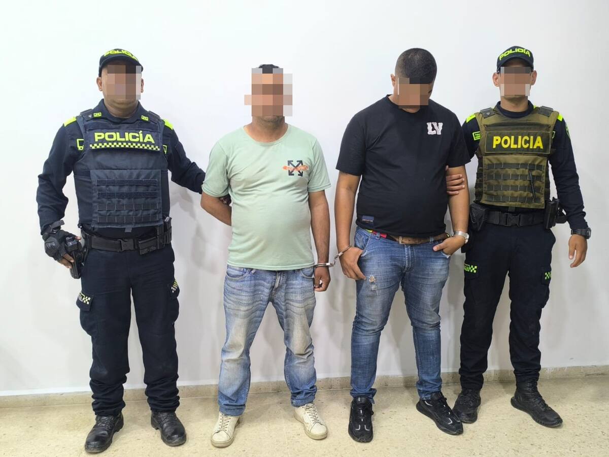 Cayeron ‘El Dilan’ y ‘El Kike’ con cartuchos de diferentes calibres y droga en Turbaco