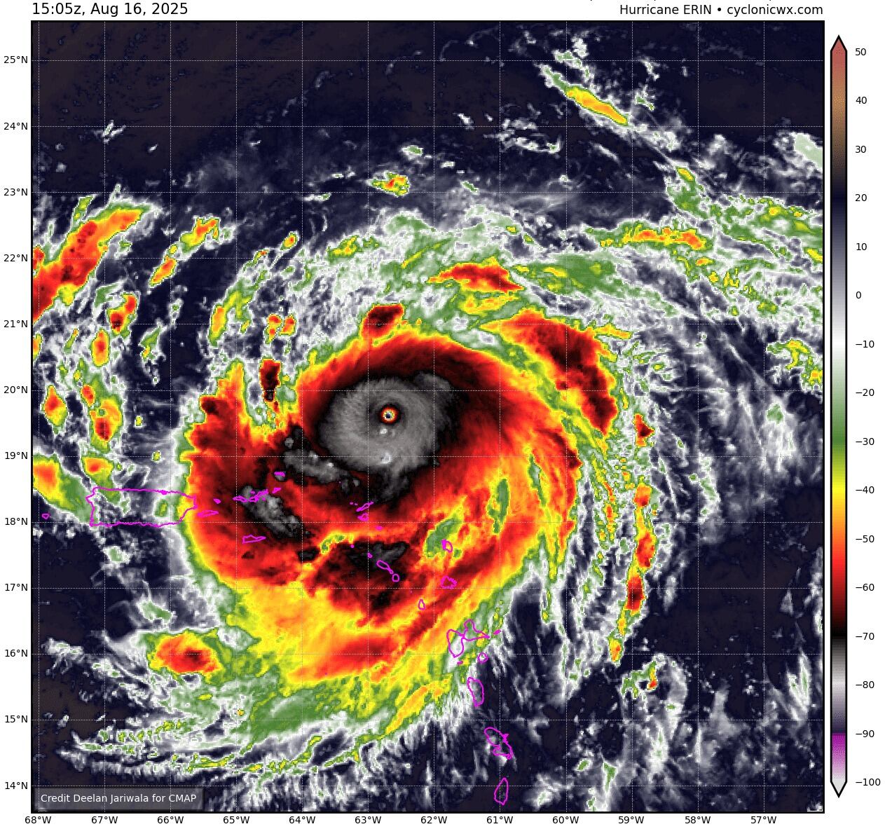 El huracán, que se ha intensificado en su paso por el Océano Atlántico, aún no representa amenazas directas en tierra.
(Foto:  Cortesía NOAA )