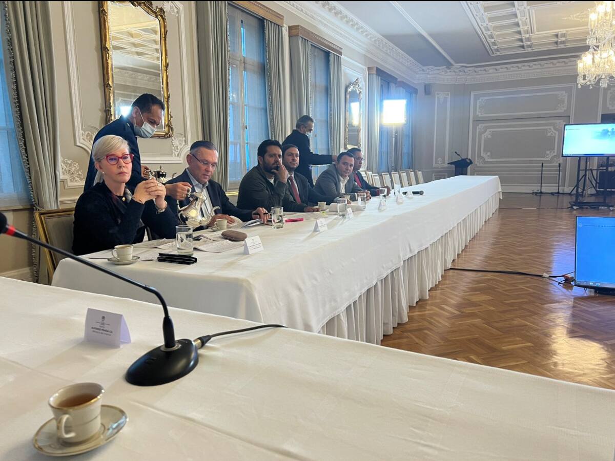 La U y el Partido Conservador también se podrían apartar de la Reforma a la Salud