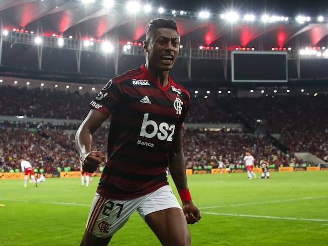 Con Cuellar, Flamengo se quedó con el primer duelo de brasileños