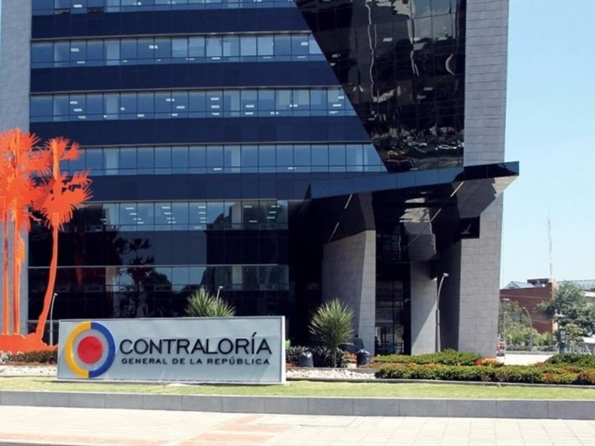 Avanza proyecto que reglamenta la elección del Contralor