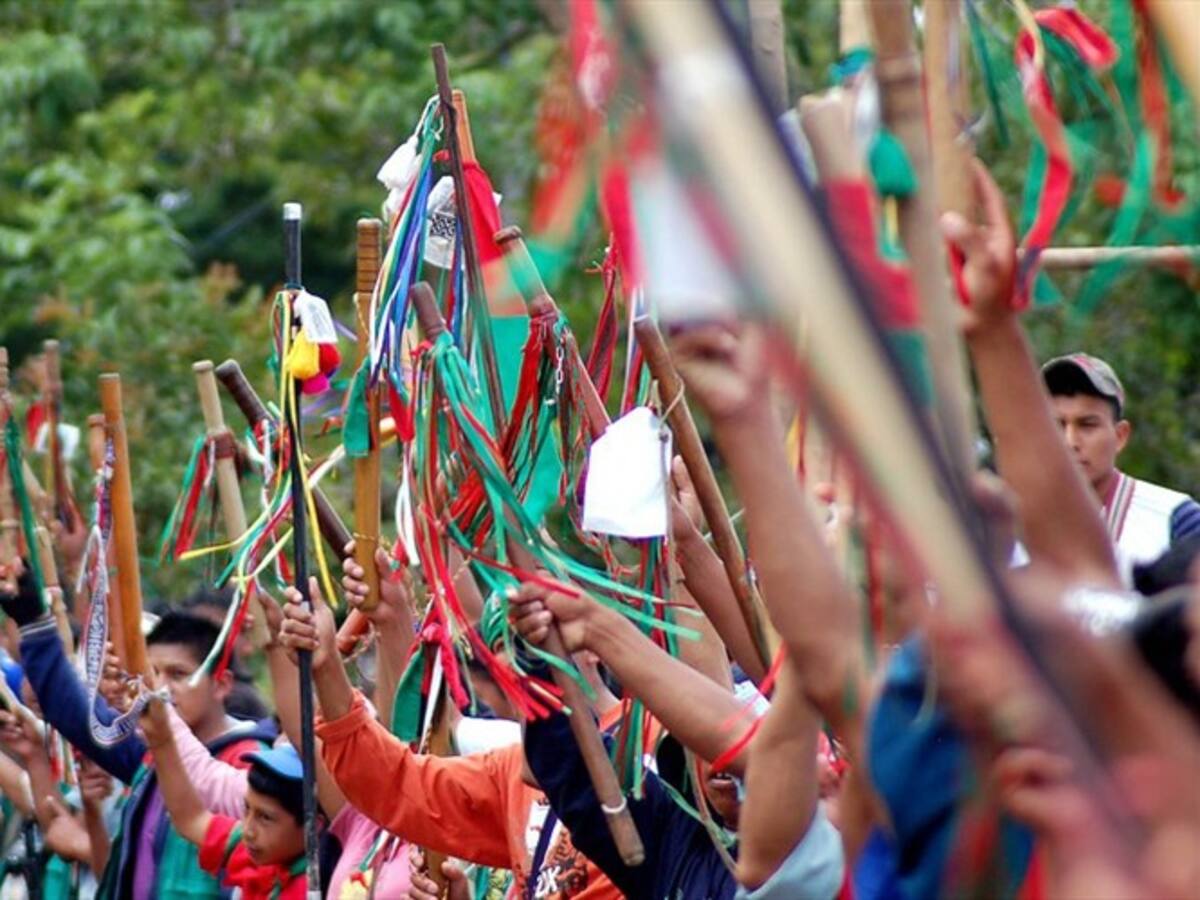 Gobierno establece diálogos con indígenas por asuntos de tierras en Cauca