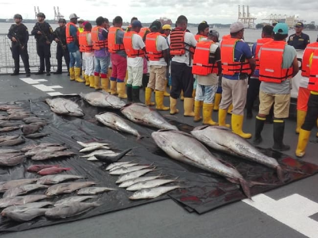 Decomiso de pesca ilegal en el Pacífico colombiano