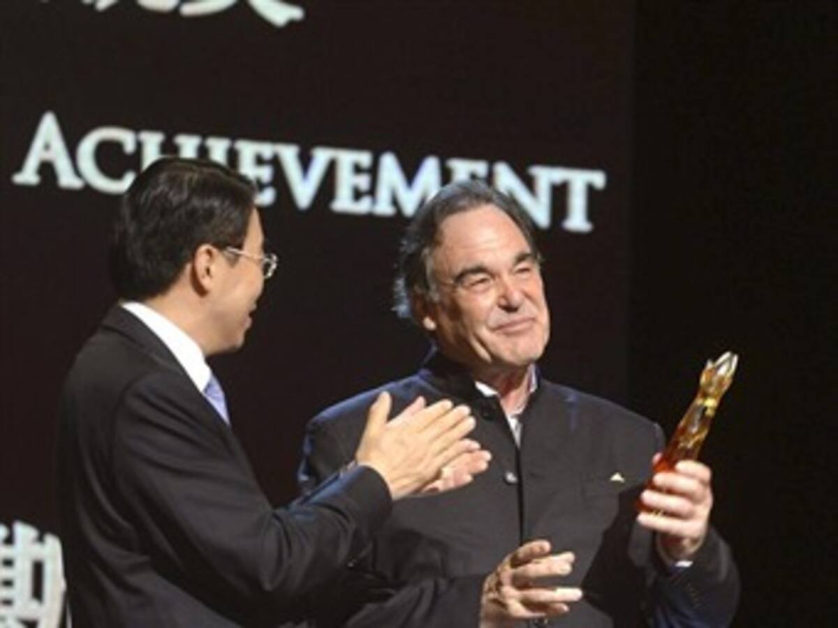 El cine contribuye al "estado desastroso del mundo", según Oliver Stone