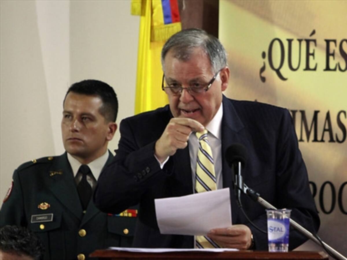 Procurador pide que sigan suspendidos diálogos hasta liberación del general