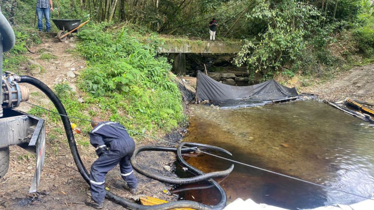 Emergencia ambiental Calarcá, Quindío