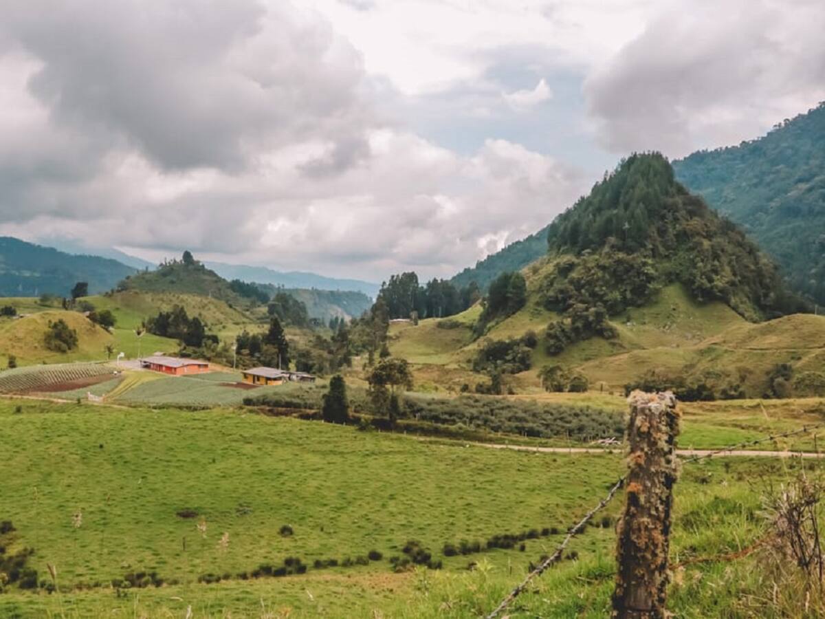 ICBF Caldas afirmó que no hay ningún menor de edad en la zona de influencia del volcán