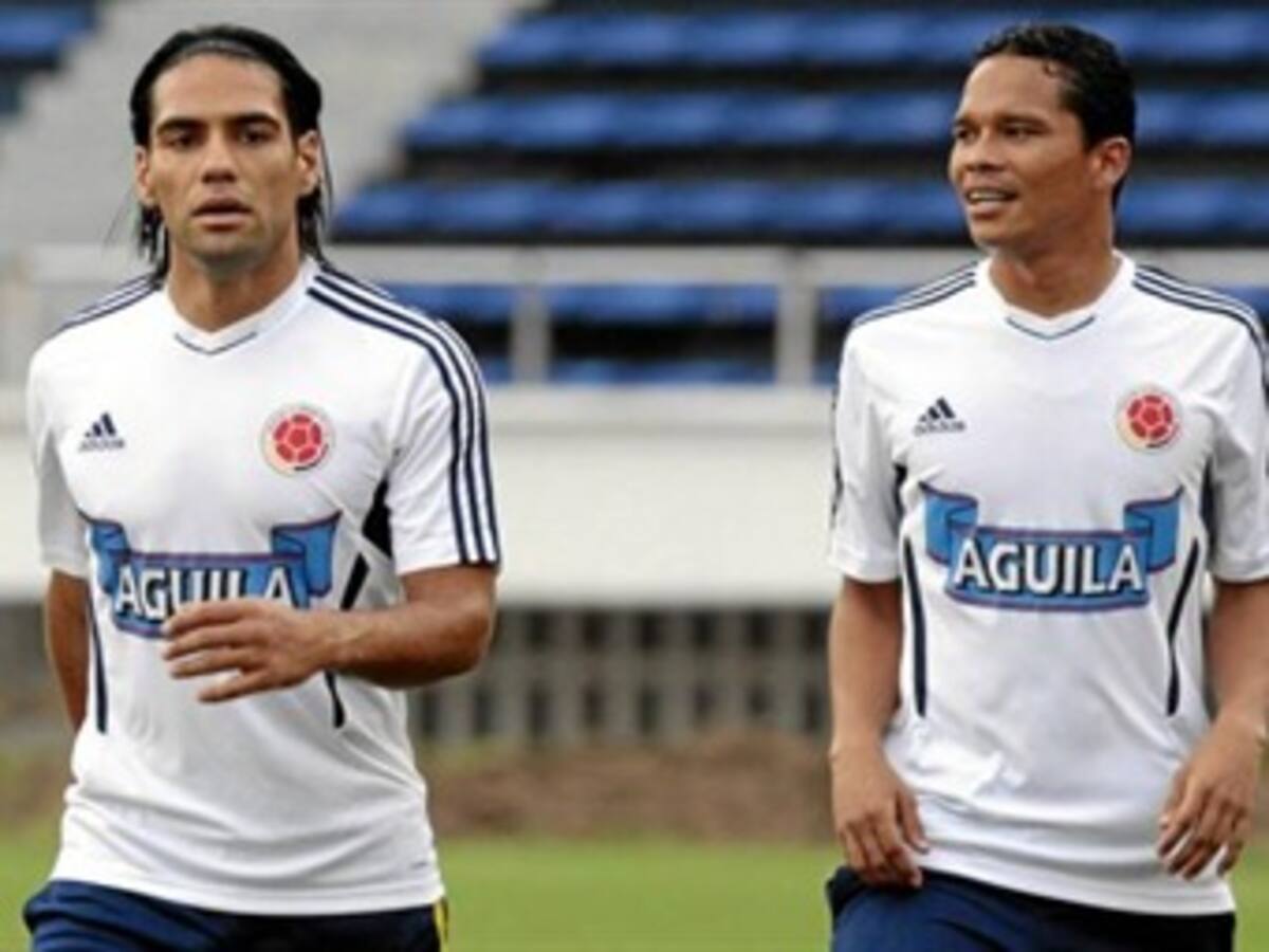 Carlos Bacca habla de su gran amistad con Falcao y le desea suerte