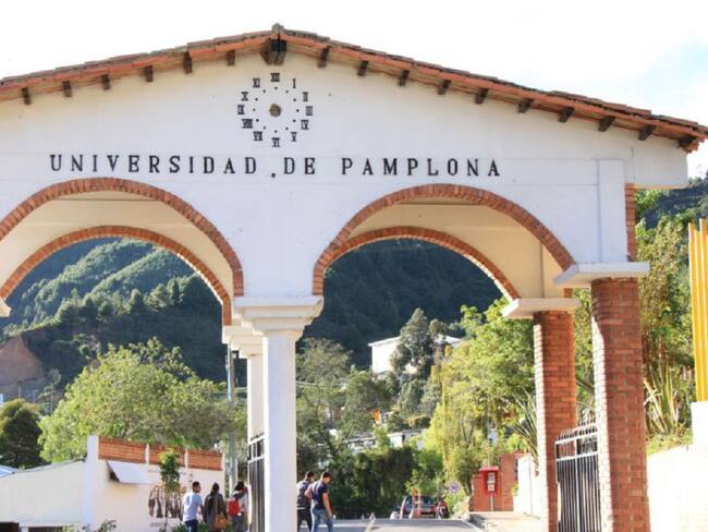 Regresan a Barranquilla 18 estudiantes atrapados en Pamplona