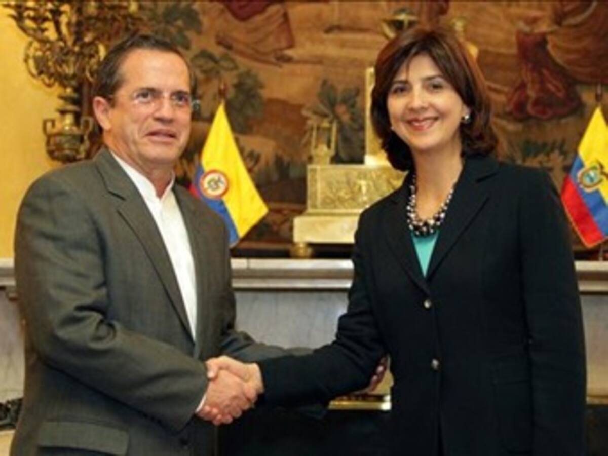 Colombia expresa disposición de ratificar el tratado para ingresar a Unasur