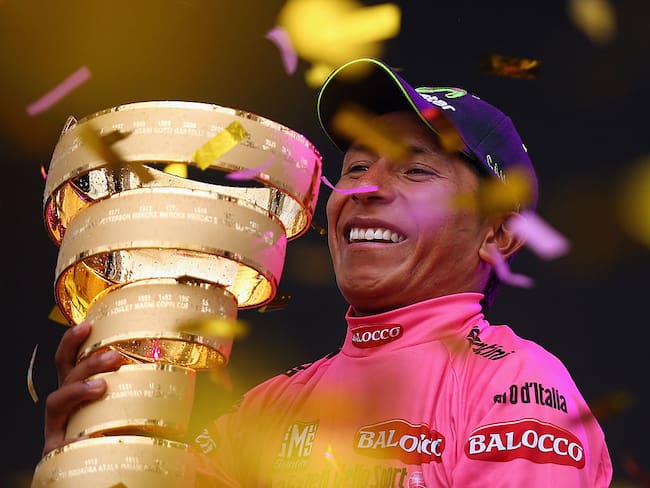 Nairo Quintana celebra el título del Giro de Italia 2014 (Photo by Bryn Lennon - Velo/Getty Images)