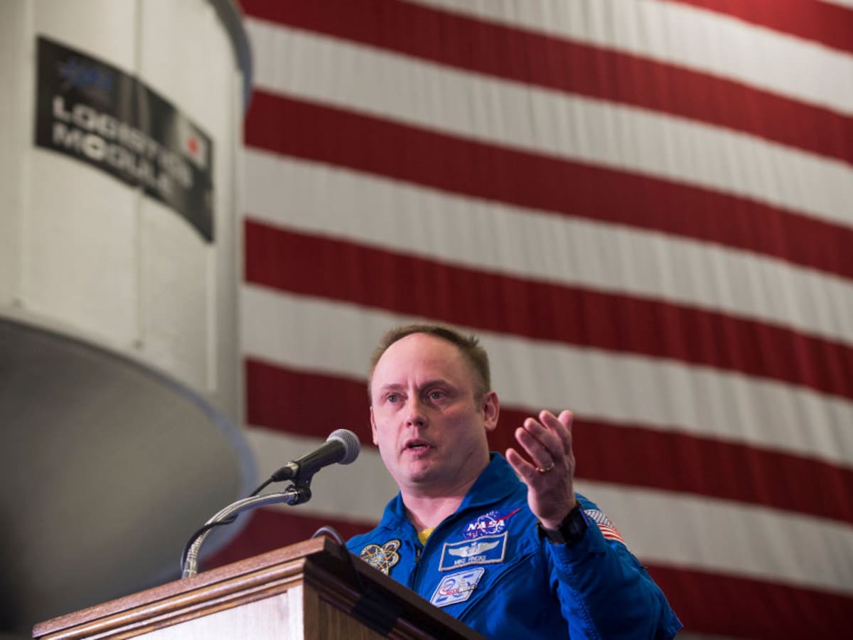 Mike Fincke, astronauta retirado de la NASA: “Cuando vi la Tierra desde el espacio, no podía respirar”