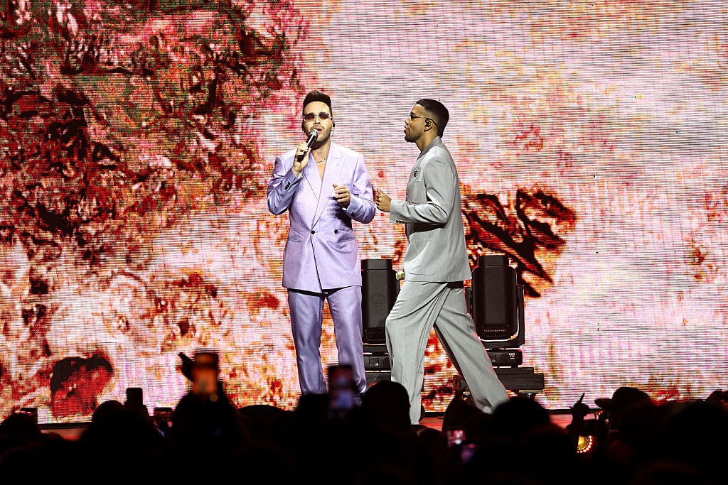 TORONTO, ONTARIO - MAY 29: (L-R) Prince Royce and Romeo Santos perform at Scotiabank Arena on May 29, 2026 in Toronto, Ontario. (Photo by Jeremychanphotography/Getty Images)