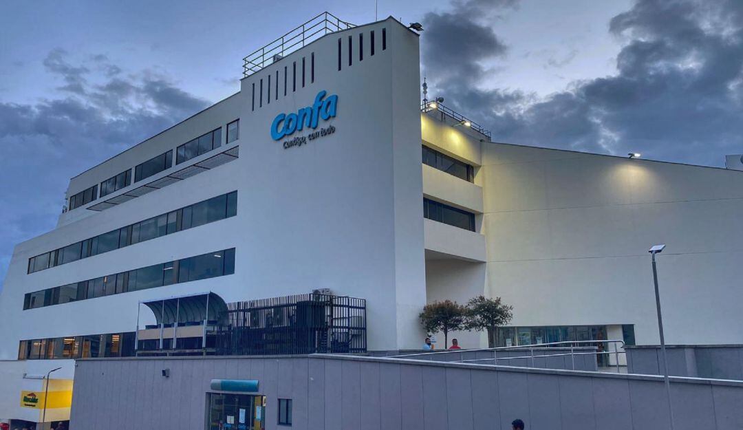 Instalaciones de Confa de la 50