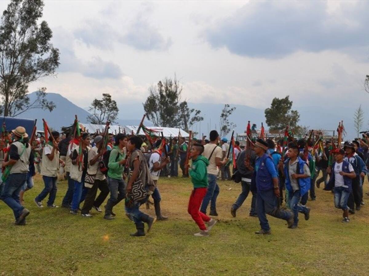 Corte pide a MinInterior mediar en conflicto de tierras entre indígenas y docentes en Cauca