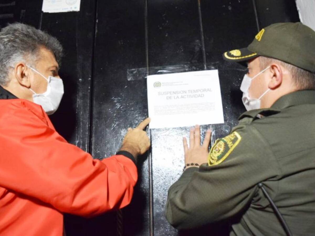 Descubren fiesta clandestina y sellan dos establecimientos en Cartagena