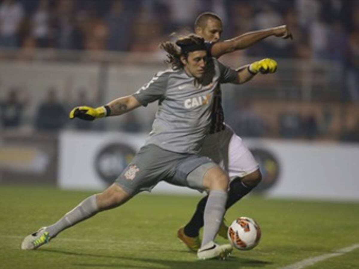 Corinthians gana la Recopa Sudamericana y la "triple corona"
