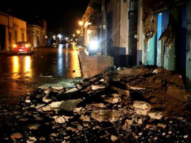 ‘El edificio se mecía como olas por el terremoto’: colombiano en México
