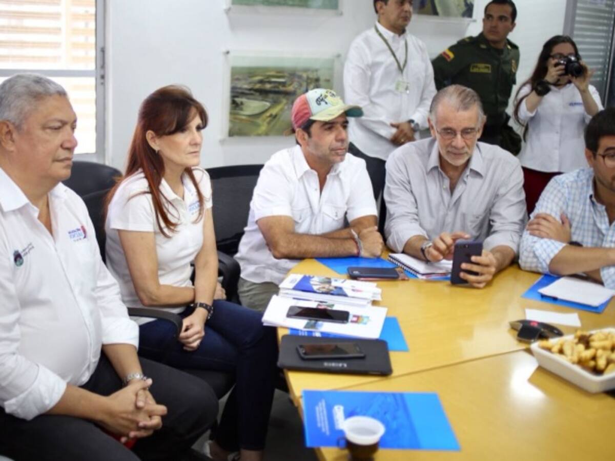 Cierran el Vía Parque Isla Salamanca por incendios que provocan criminales