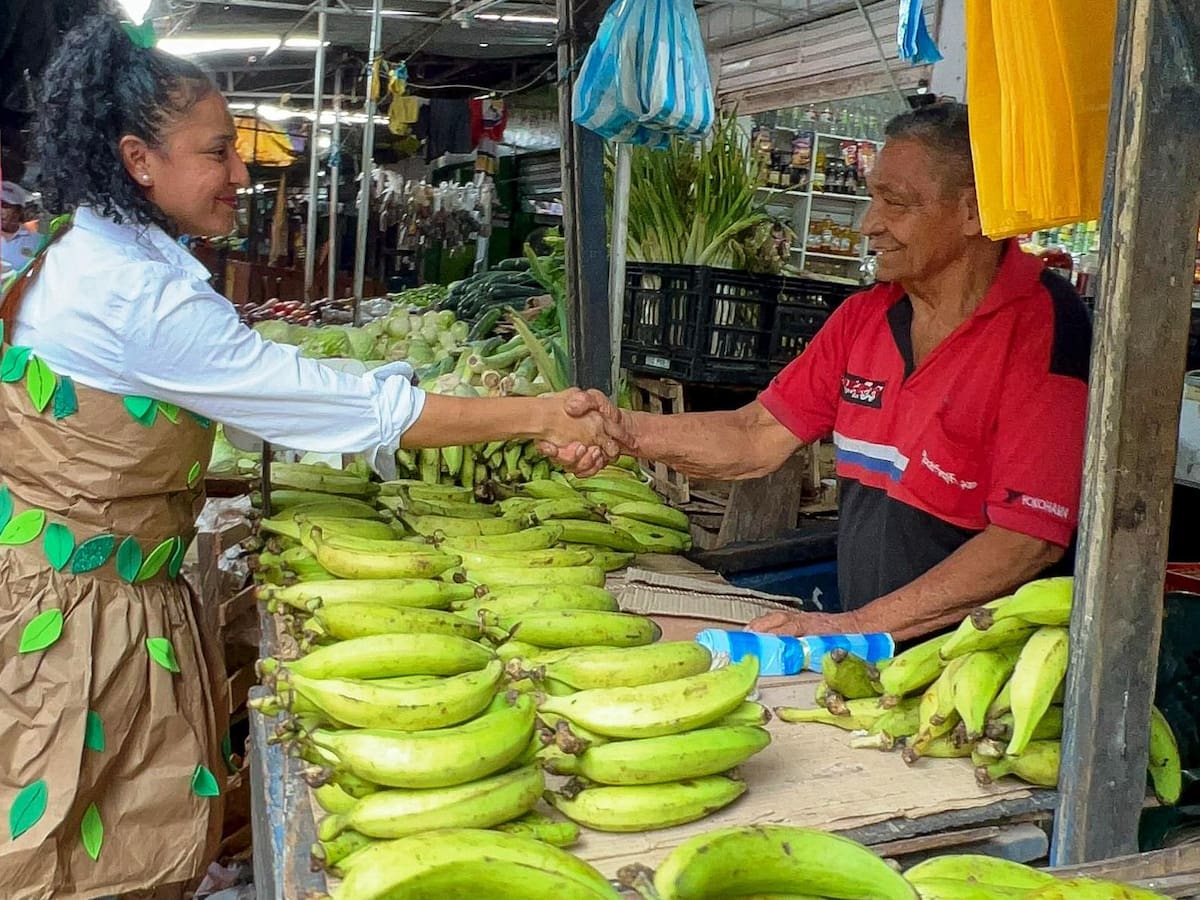 Emplázate, iniciativa para promover la economía circular en el mercado de Bazurto