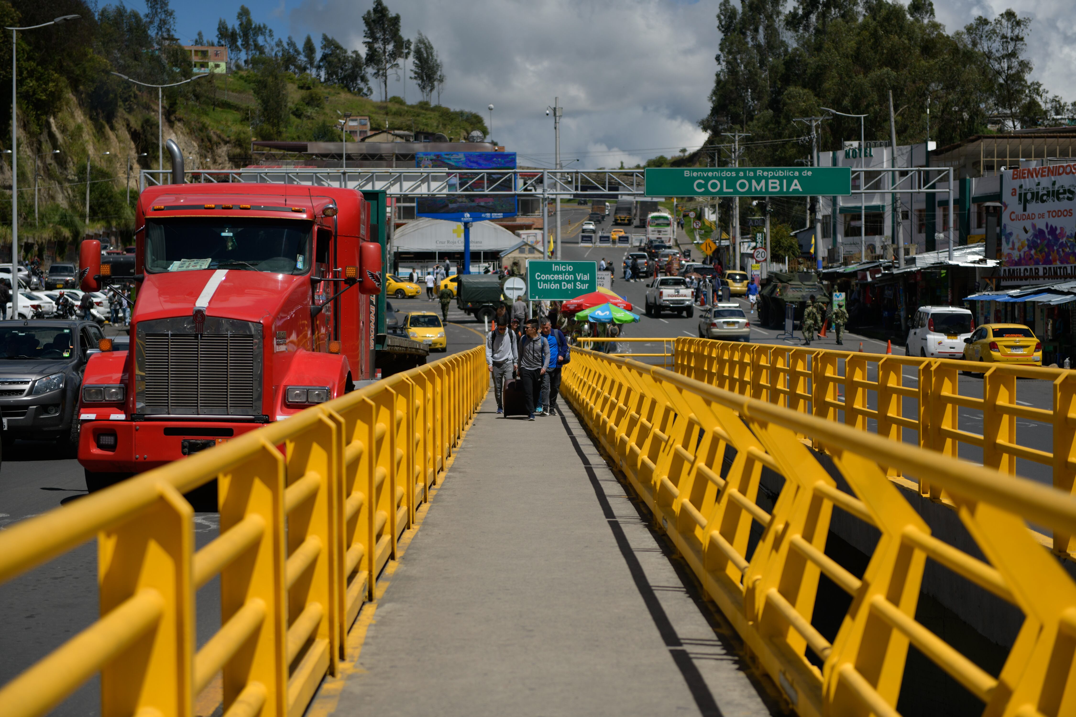 Frontera entre Colombia y Ecuador.
(Foto:    Camilo Erasso/Long Visual Press/Universal Images Group via Getty Images)