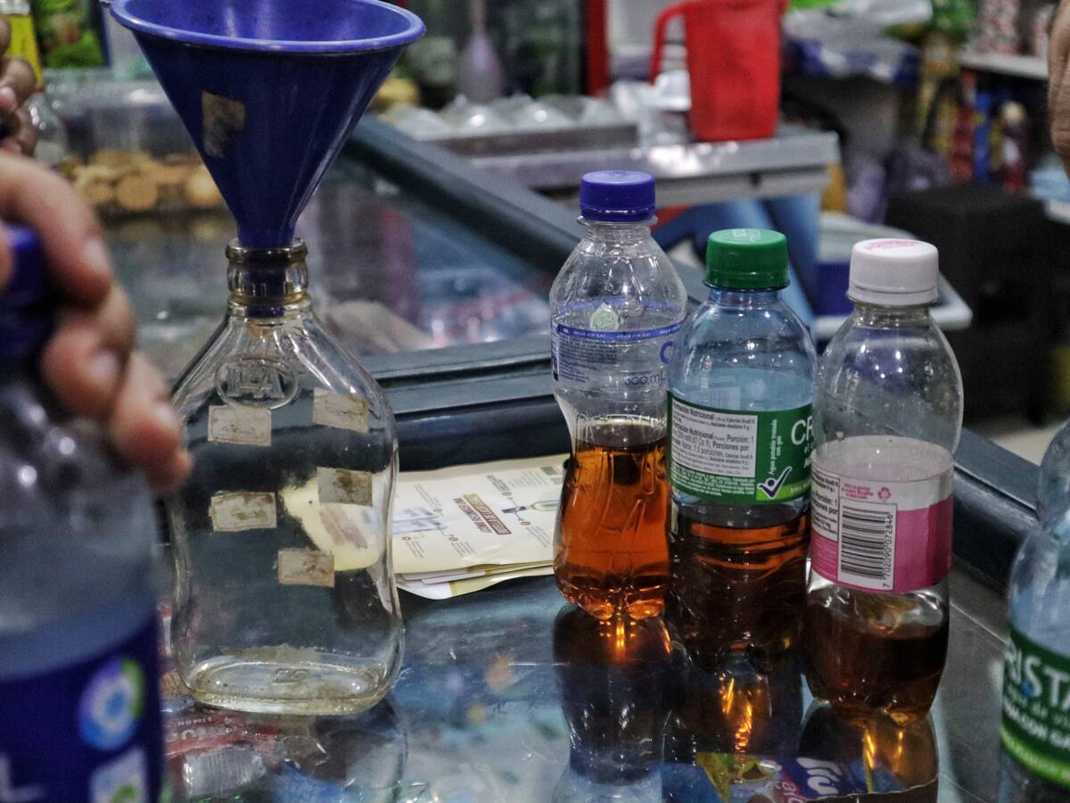 Gobernación de Bolívar cerró distribuidora ilegal de licor artesanal en pleno Centro Histórico