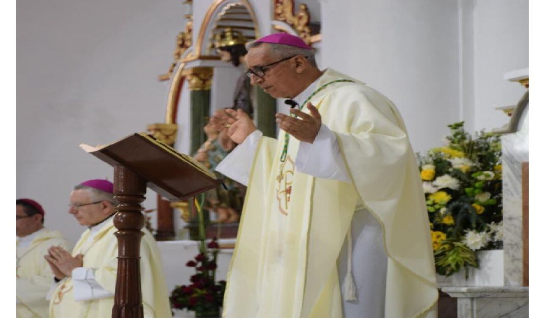 Monseñor Orlando Roa