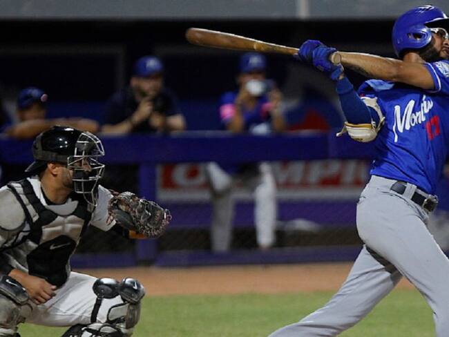 Vaqueros de Montería pegó primero en la final del Béisbol Colombiano