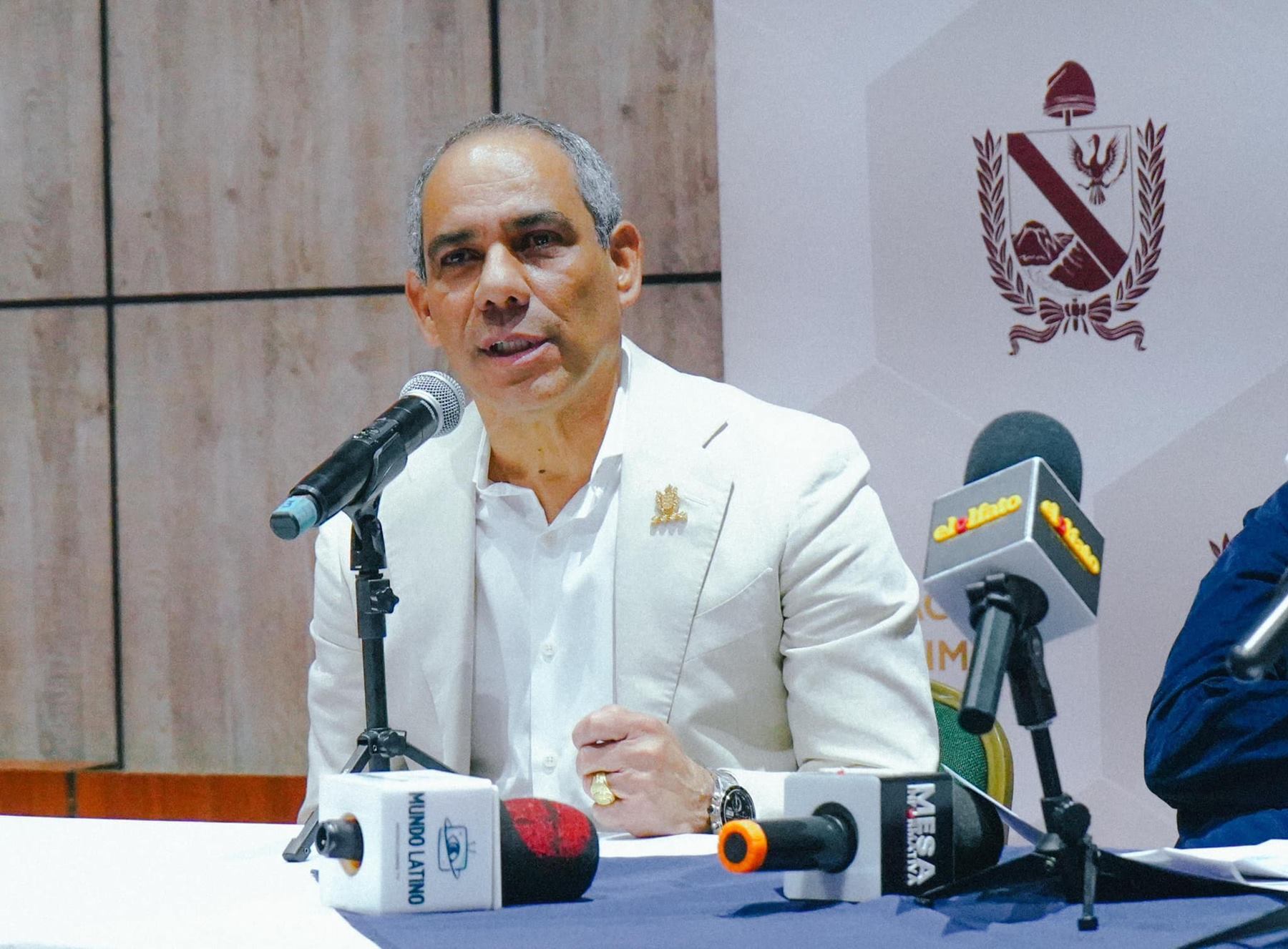 General en retiro, Eduardo Zapateiro