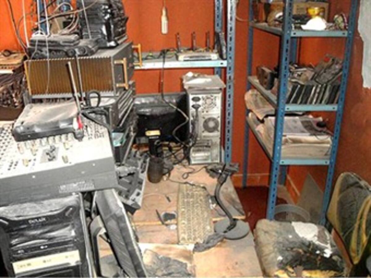 En Bolivia un periodista fue quemado vivo mientras estaba al aire
