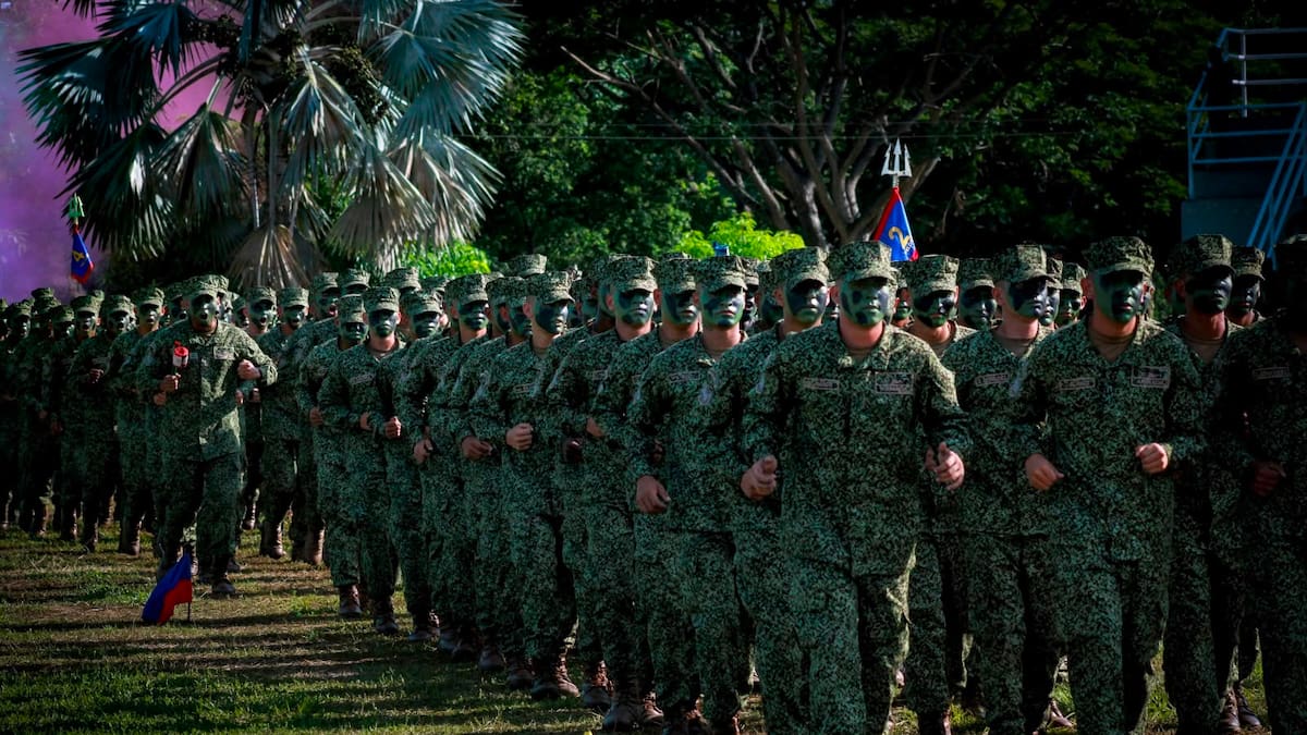 Armada incorpora 326 nuevos infantes de marina graduados en Coveñas para reforzar seguridad del país