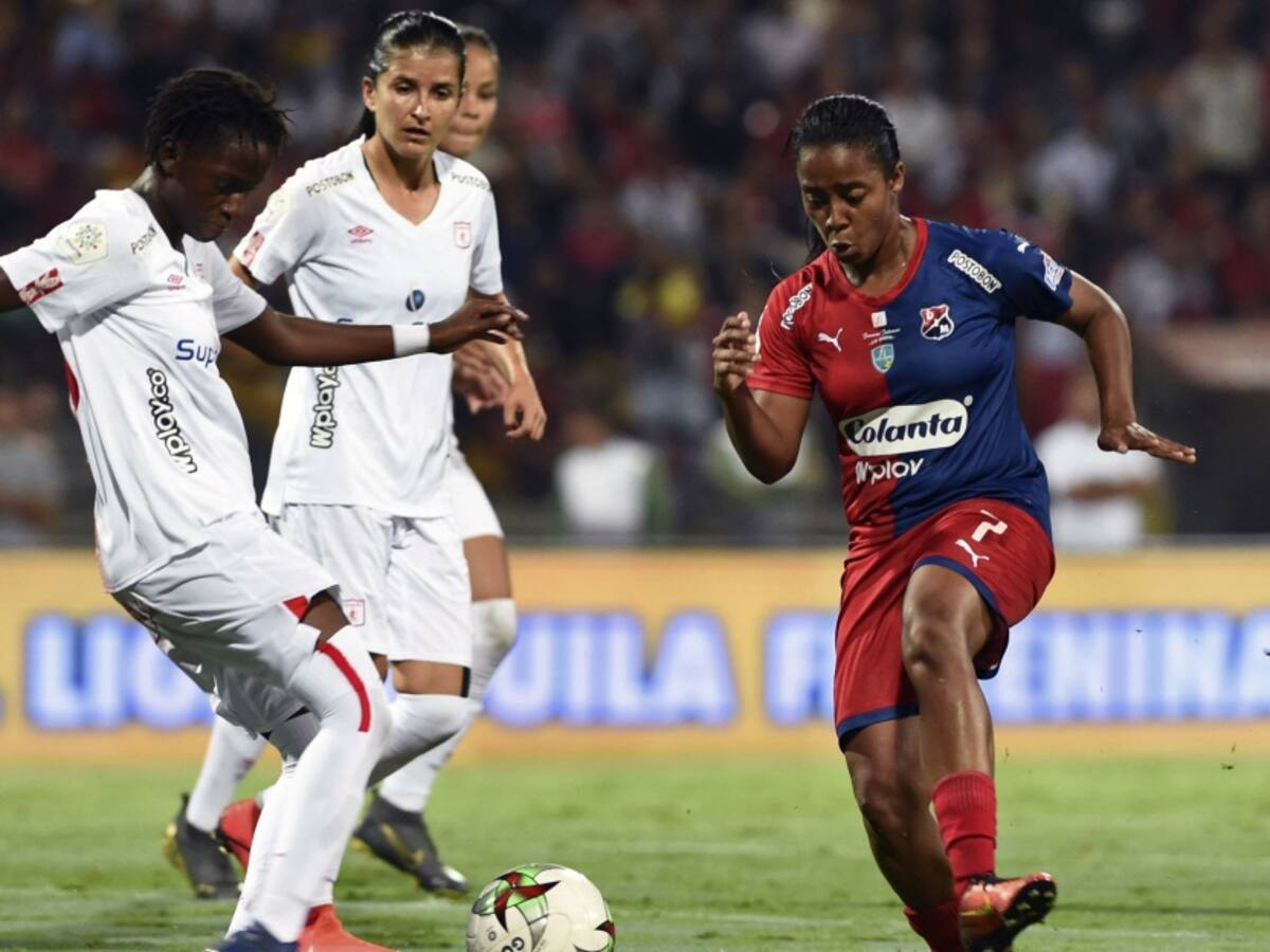 El fútbol femenino se manifiesta: "esta conyuntura ratifica la inequidad"