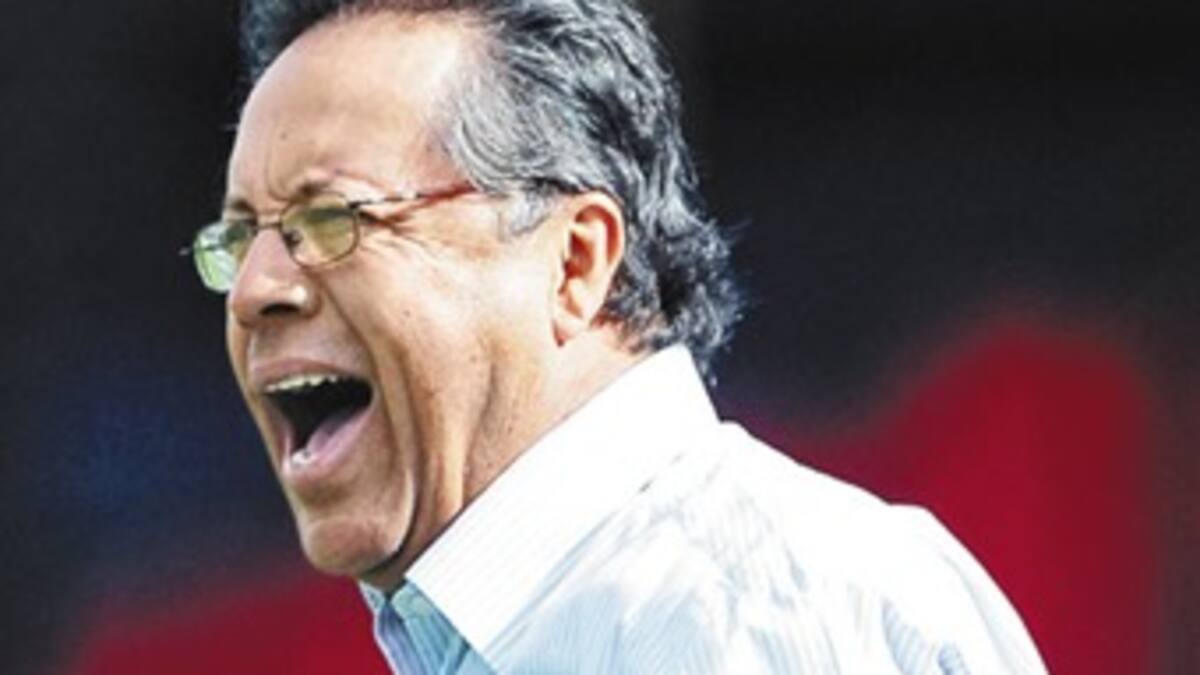 Néstor Otero será presentado este martes como nuevo técnico de Santa Fe