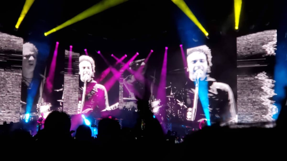 Soda Stereo revive en un show que mezcla nostalgia y tecnología