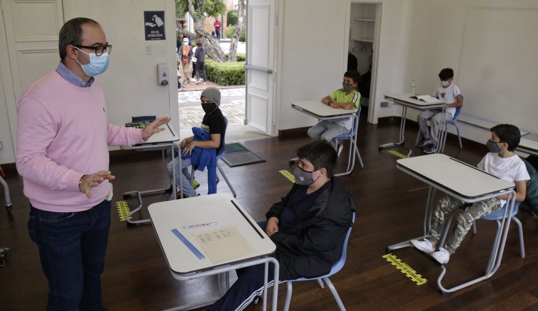 Regreso a las aulas en colegios de Colombia