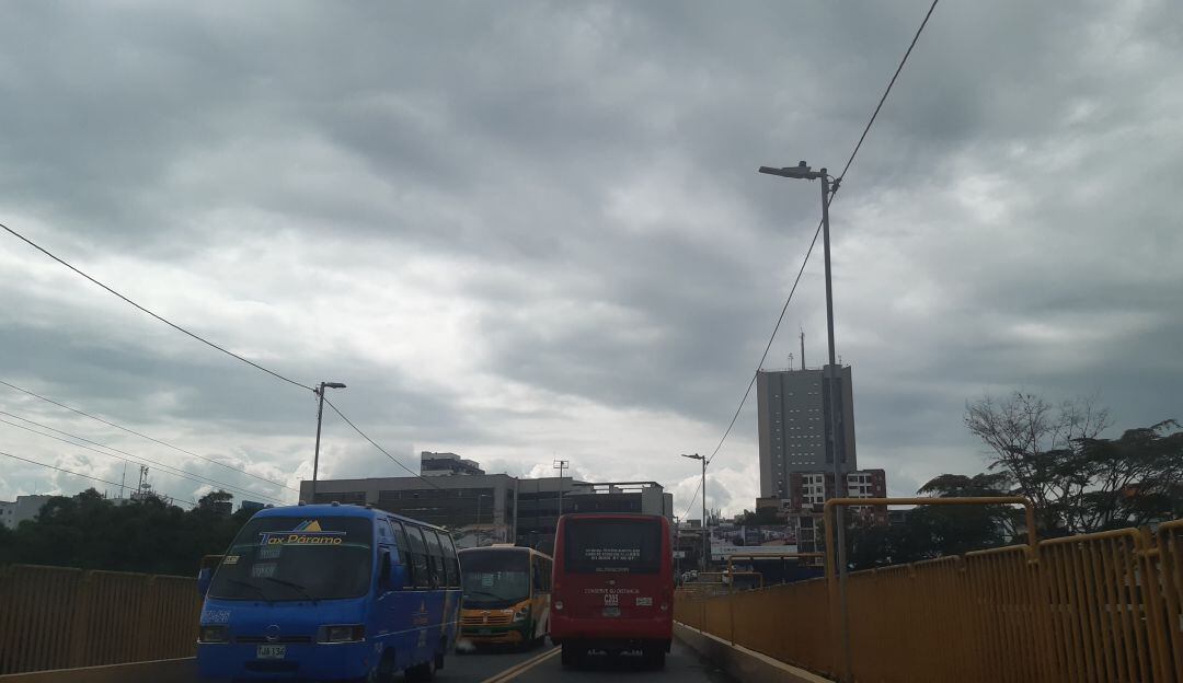 Recibimos sus quejas, noticias y denuncias en la línea WhatsApp 3155681277