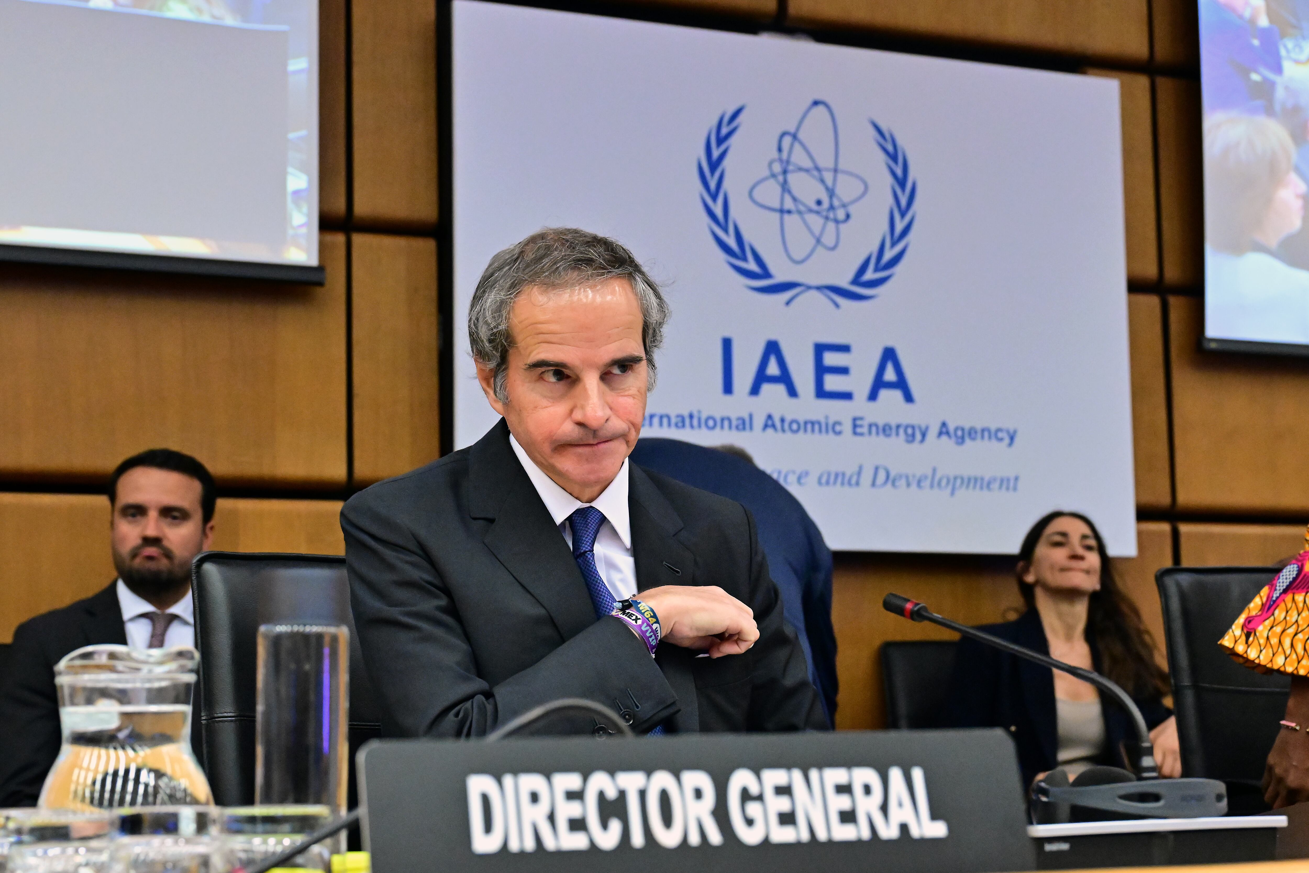 VIENA, 13/06/2025.- Rafael Grossi, director general del Organismo Internacional de Energía Atómica (OIEA), organismo que ha recordado que ataques como el de este viernes de Israel a Irán tienen "graves implicaciones para la seguridad nuclear" y suponen una violación de las normas de la ONU sobre acciones armadas contra instalaciones atómicas. EFE/OIEA/ DEAN CALMA // SOLO USO EDITORIAL/SOLO DISPONIBLE PARA ILUSTRAR LA NOTICIA QUE ACOMPAÑA (CRÉDITO OBLIGATORIO)