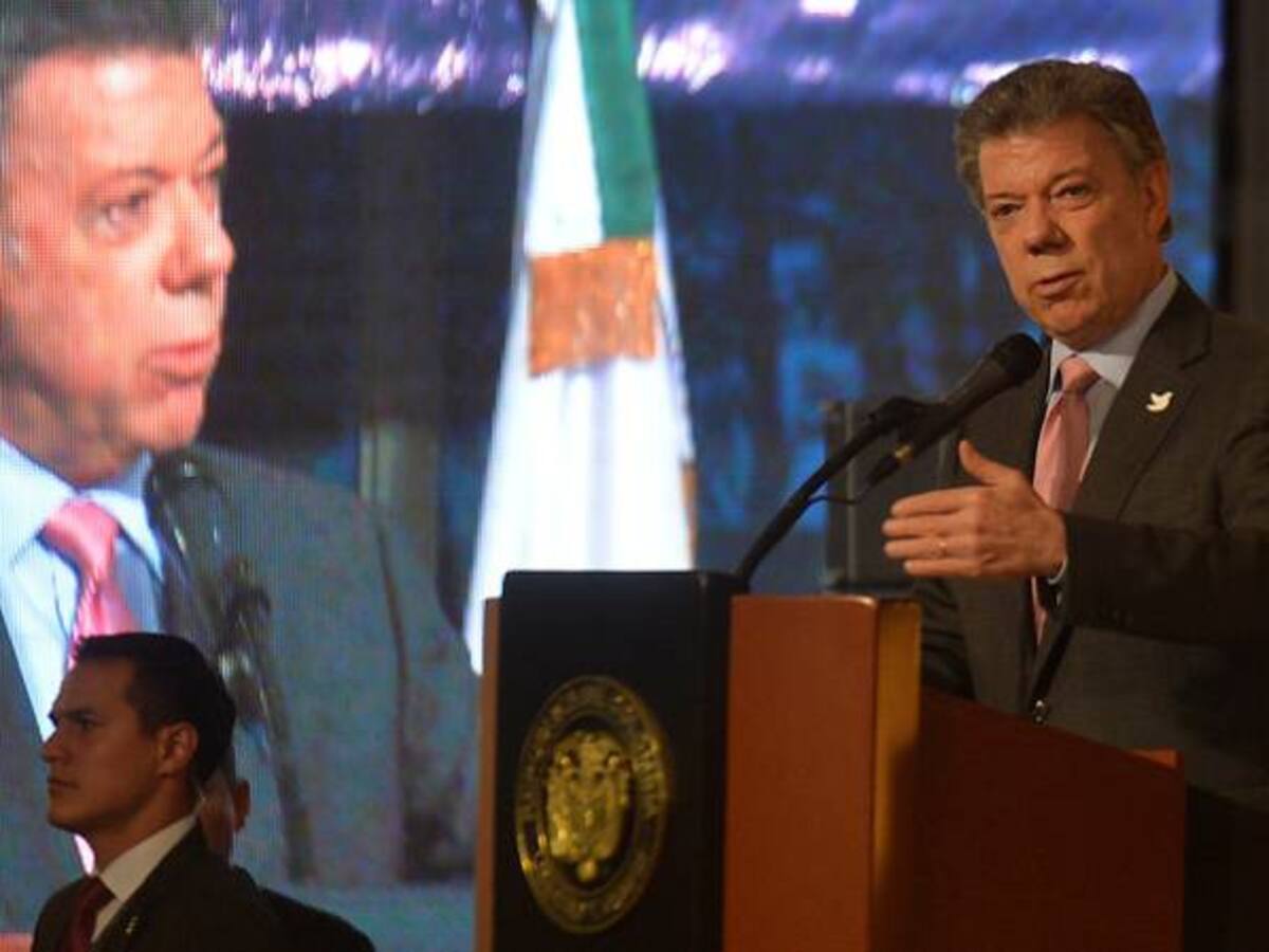 El acuerdo se refrendó en Senado con una votación histórica: Santos