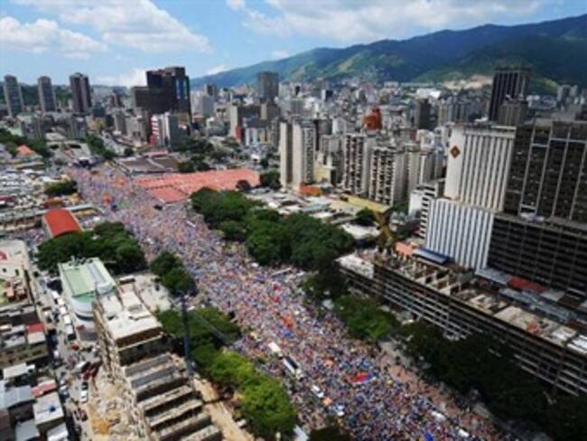 No voy a seguir regalando el petróleo de los venezolanos, primero está la casa: Capriles