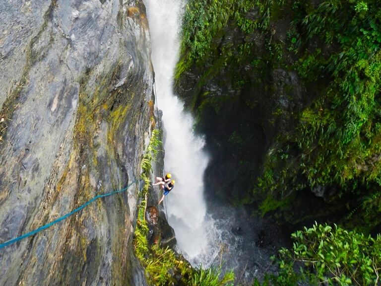 Cascada Tobia, Foto: Aventureros Colombia