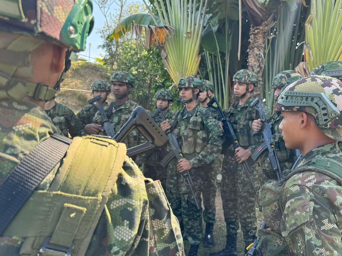 Ejército intensifica operaciones contra el ELN en Risaralda tras enfrentamientos en Pueblo Rico