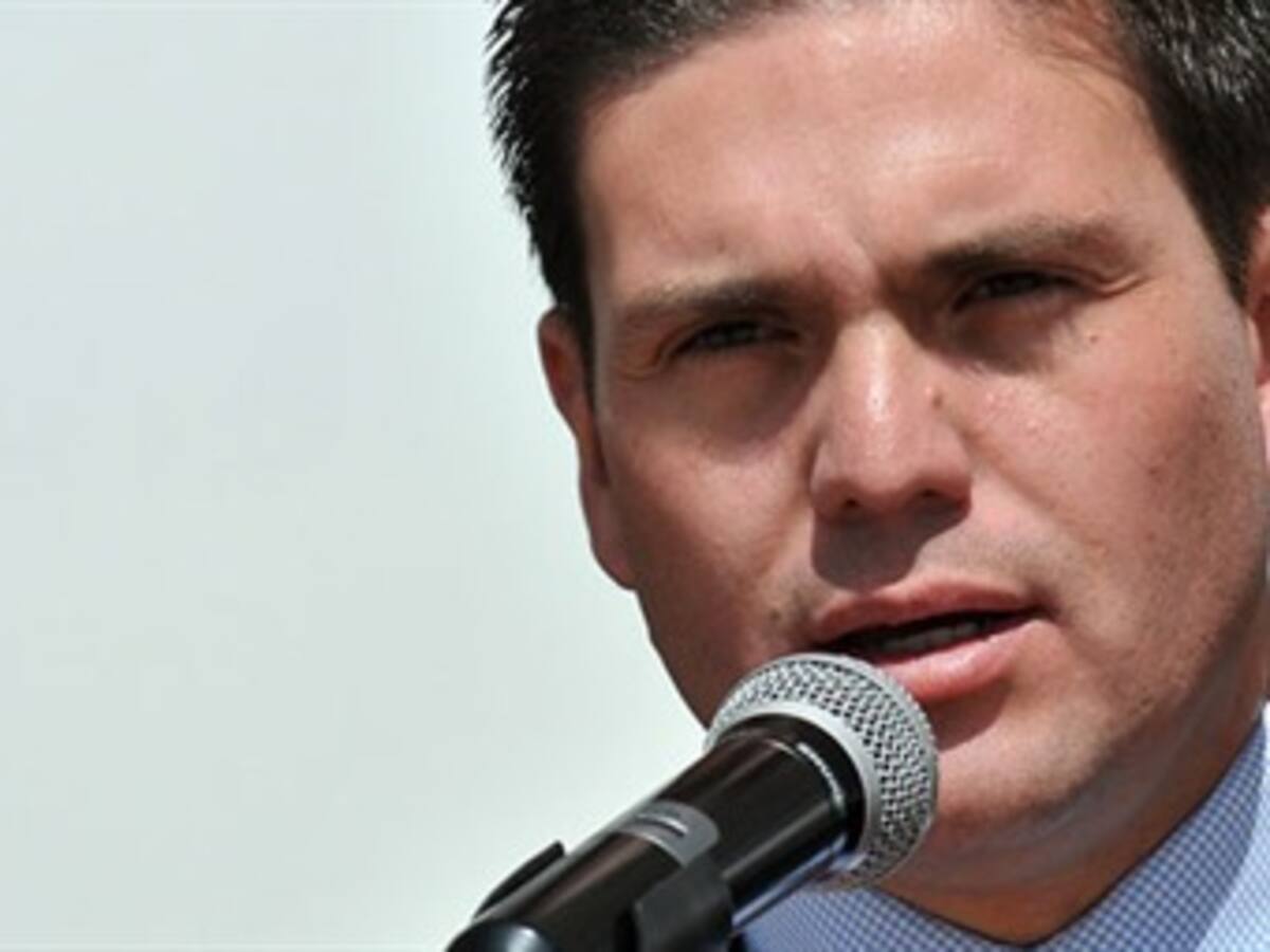 Mindefensa ofrece $ 200 millones por información de ‘Marcos Figueroa’