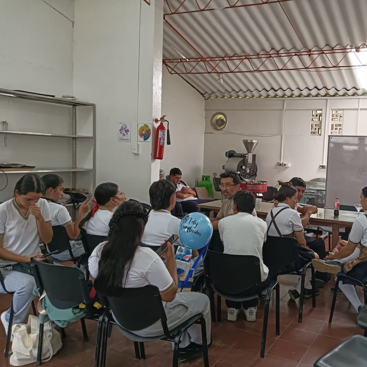 A pesar del susto por los sismos retornaron las clases en los colegios en Génova, Quindío