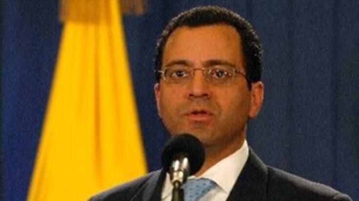 Gobierno Uribe recurrirá a instancias internacionales por presencia de FARC en Venezuela