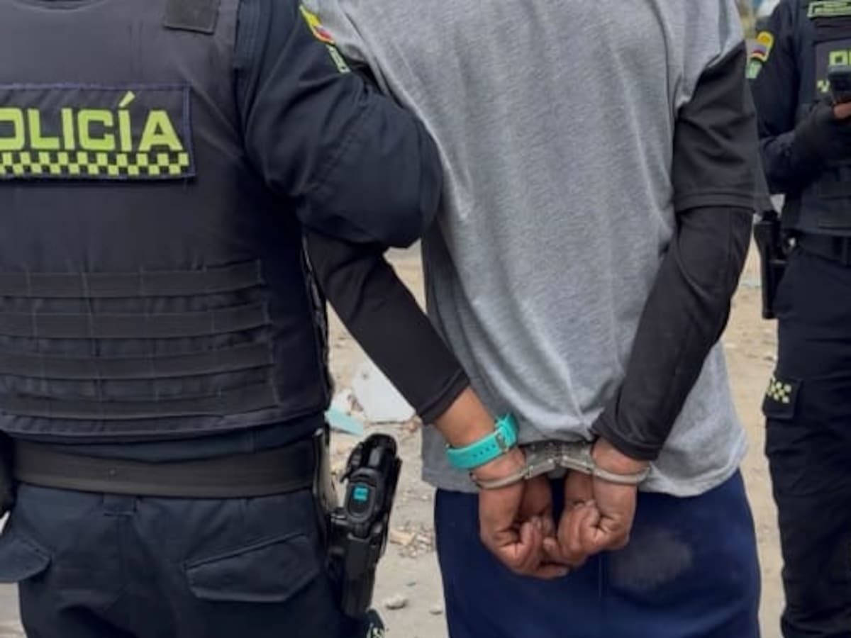 Operativo en Engativá: capturan a una persona y recuperan 300 metros de espacio público