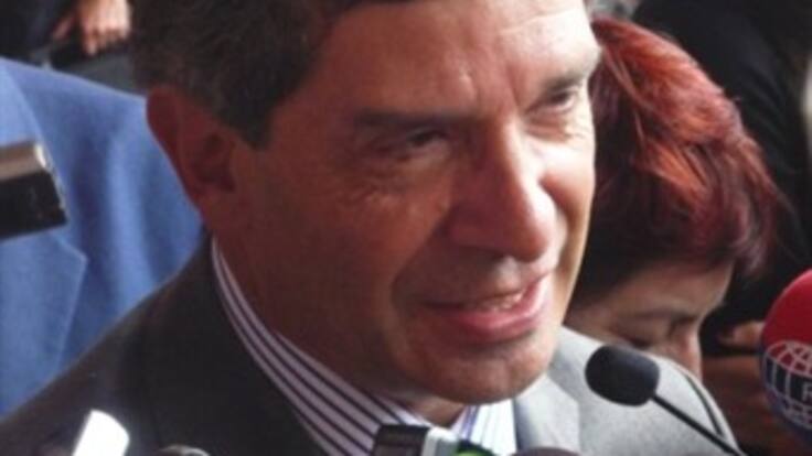 Rafael Pardo rechaza propuesta de Vargas Lleras sobre unión de candidaturas