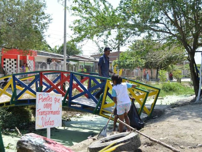 Fredonia en Cartagena cuenta con cinco puentes de Esperanza